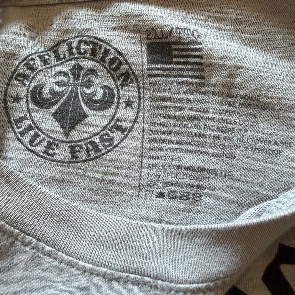 Affliction Black and Gray Skeleton Tree Tee - Picture 3 of 3
